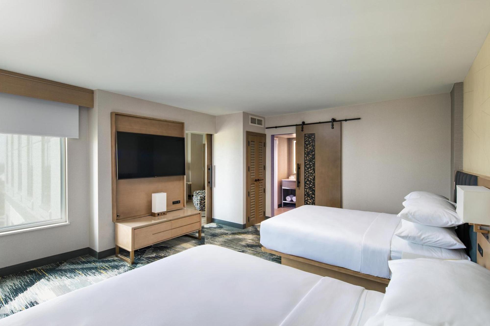 Sheraton Suites Columbus Worthington מראה חיצוני תמונה